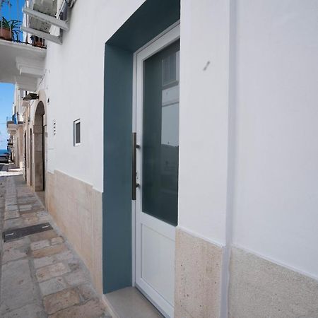 8Petali Villa โปลีญาโนอามาเร ภายนอก รูปภาพ
